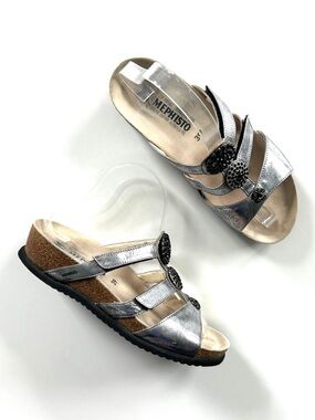 Mephisto Grey Metallic Genuine Leather Balea Embellished Strappy Footbed Sandals